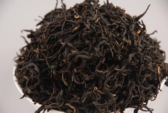 Natural compounds from  Black tea